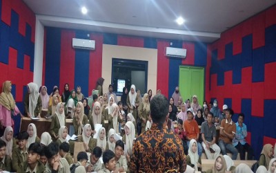 Siapkan Siswa Hadapi Masa Depan, SMKN 1 Terbanggi Besar Gelar Sosialisasi TKA bagi Kelas XII